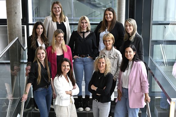Teamfoto_FHK_Academy_2025_neu.JPG