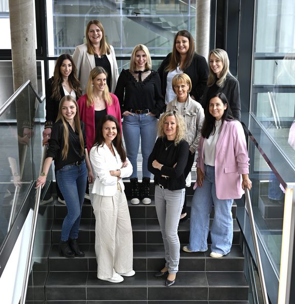 Teamfoto_FHK_Academy_2025_neu.JPG